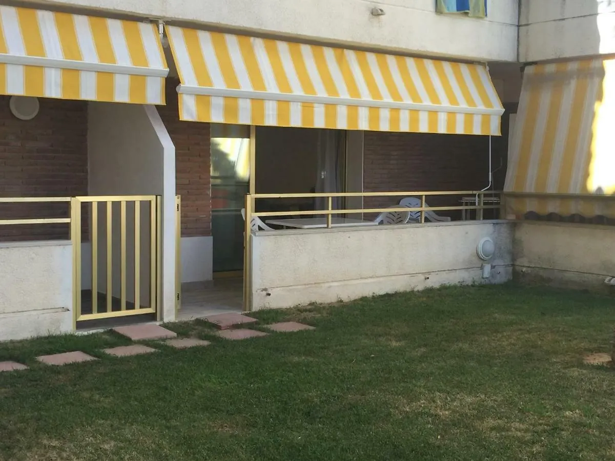 Apartaments Colibri Cambrils 0*,  Spain