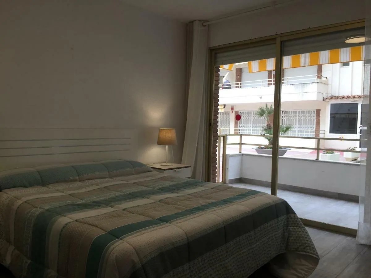 Apartaments Colibri Cambrils 0*,