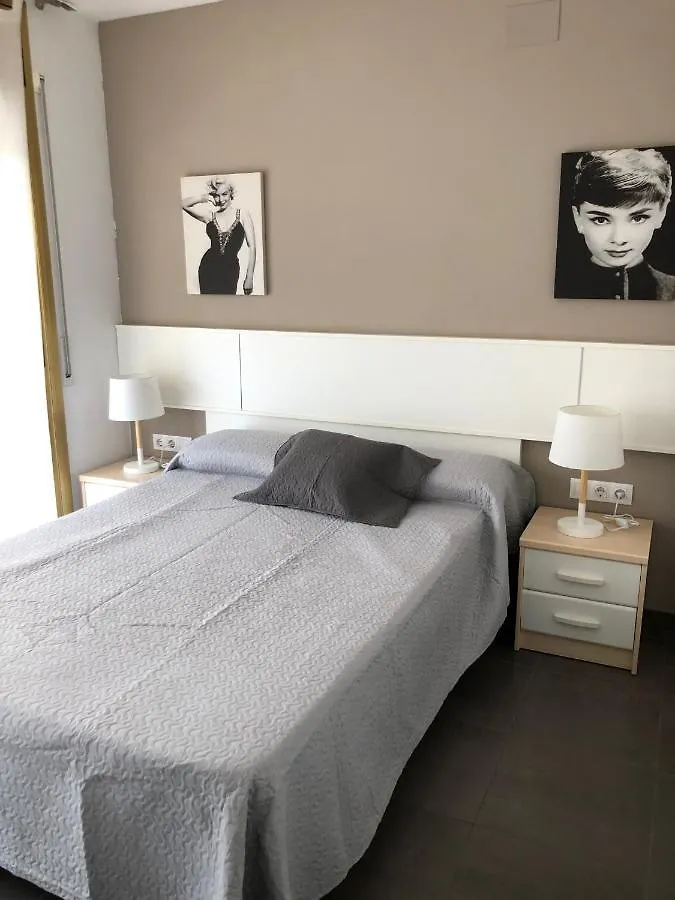 아파트 Apartaments Colibri 캠브릴스 스페인