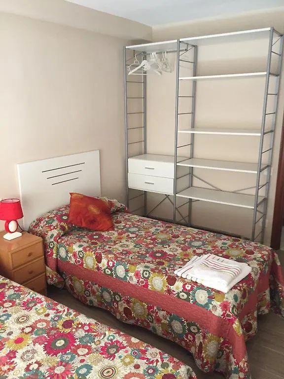 아파트 Apartaments Colibri 캠브릴스